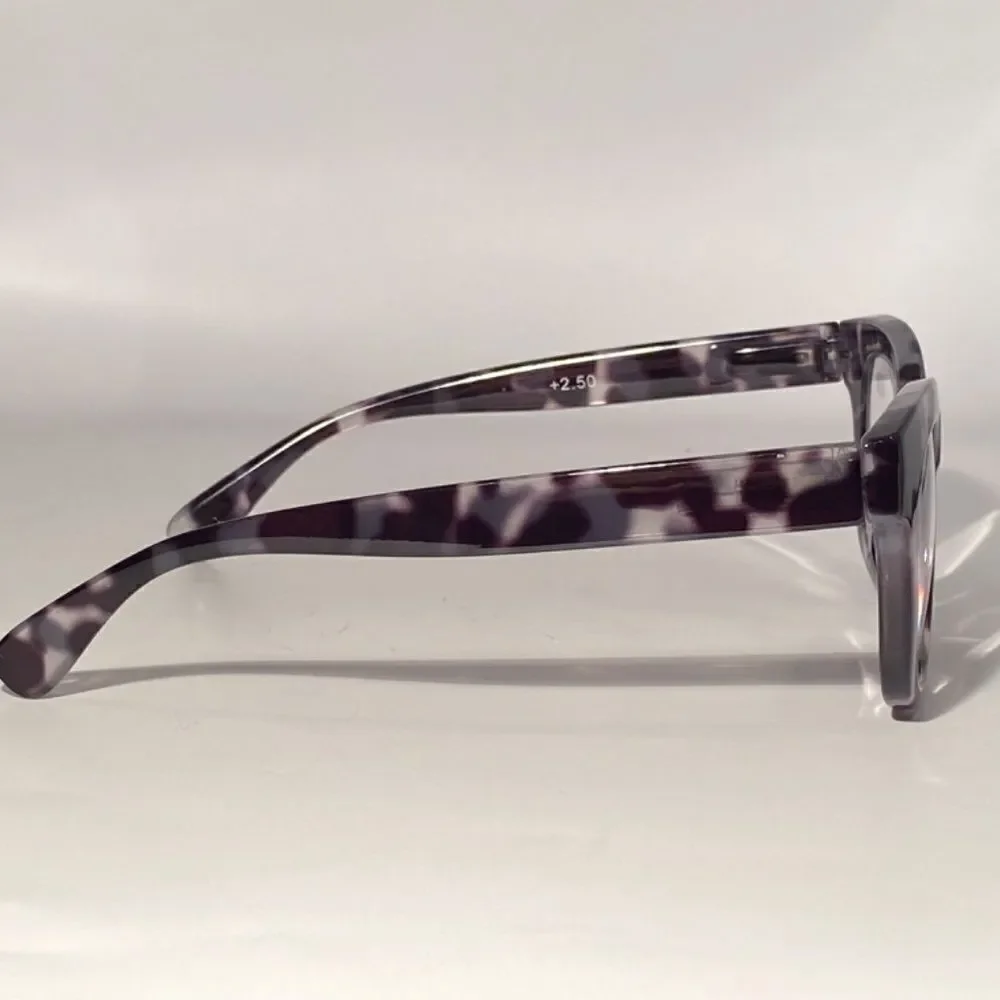 1145 Mona Reading Glasses 2.50 Sq Eyeglasses Grey and Black Tortoise Frames NWT